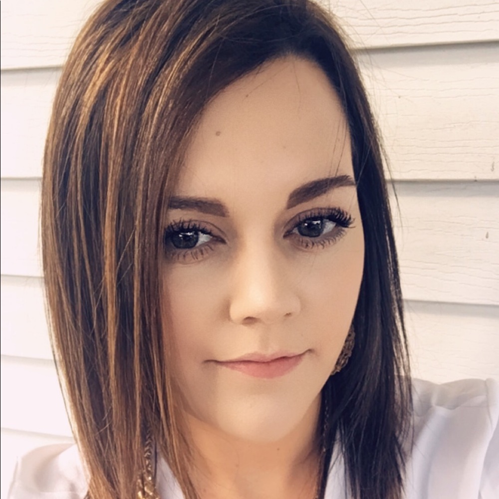 Meet your Posher, Shelby